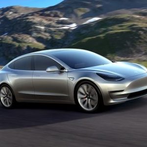 Elon Musk: Tesla set to roll out enhanced Auto-Pilot update coming December 2016